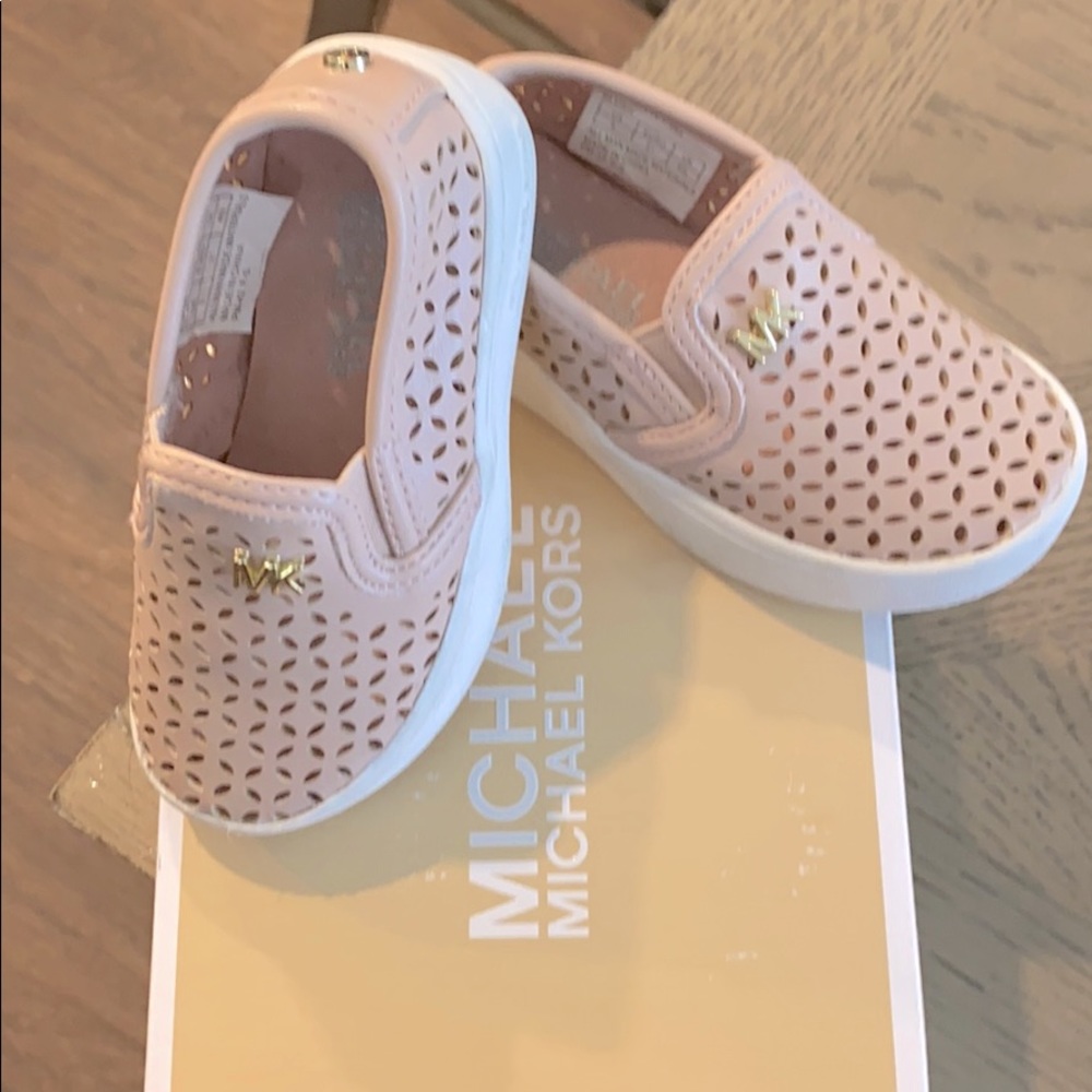 Size 5 Michael Kors
